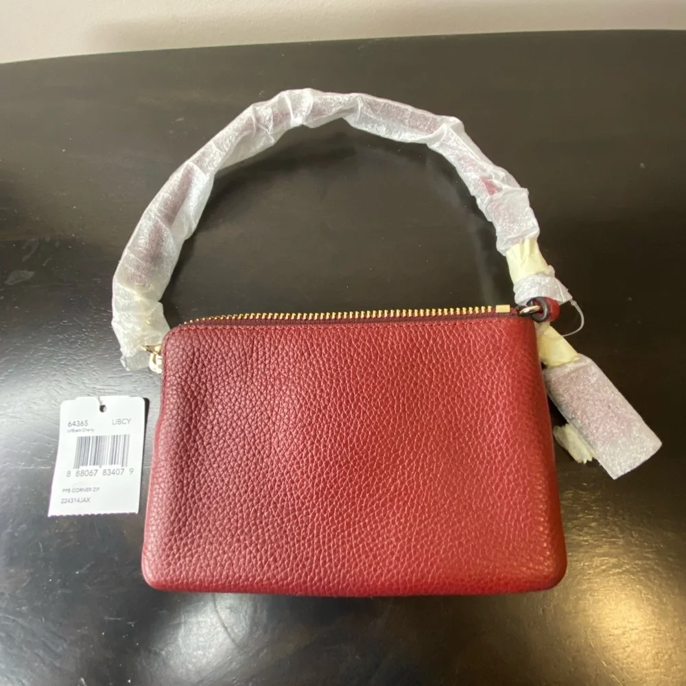 NWT COACH mini wristlet wallet, burgundy with gold hardware - Picture 4 of 7